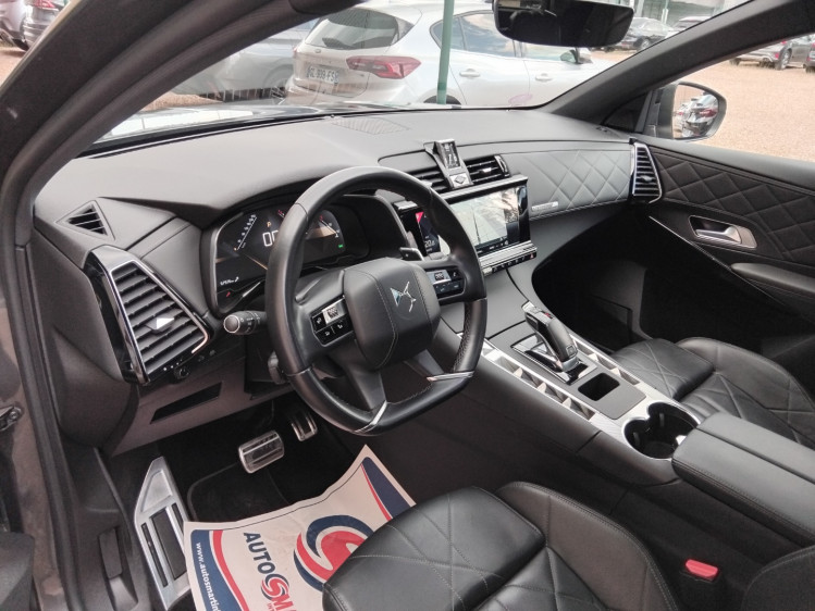 DS AUTOMOBILES DS7 CROSSBACK 1.6 essence 180cv rivoli + toit pano ouvrant + ... boite automatique eat8