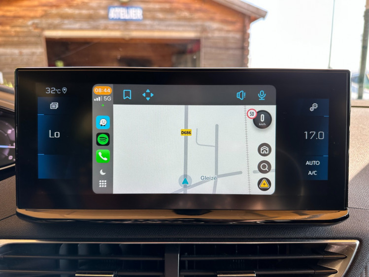 PEUGEOT 3008 NOUVEAU 1.5 bluehdi 130cv active pack + gps