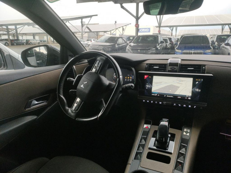 DS AUTOMOBILES DS7 CROSSBACK 1.5 bluehdi 130cv business eat8 boite auto