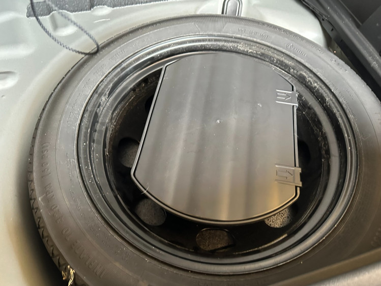 DS AUTOMOBILES DS7 CROSSBACK 1.6 essence 180cv louvre eat8 boite auto