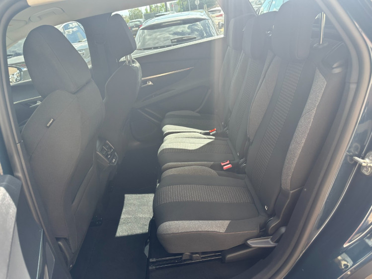 PEUGEOT 5008 NOUVEAU 1.5 bluehdi 130cv active pack boite manuelle 7places