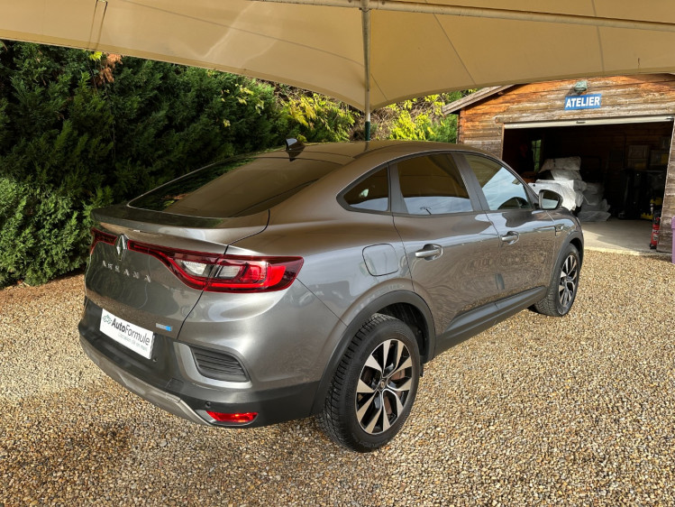 RENAULT ARKANA 1.6 E-tech 145cv business