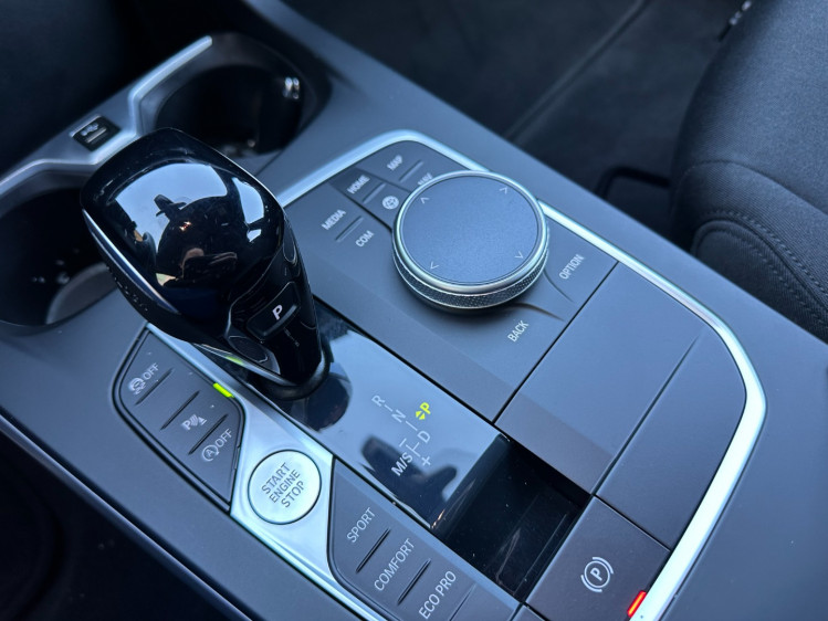 BMW SERIE 1 118I business d&eacute;sign 136cv dkg7 boite auto