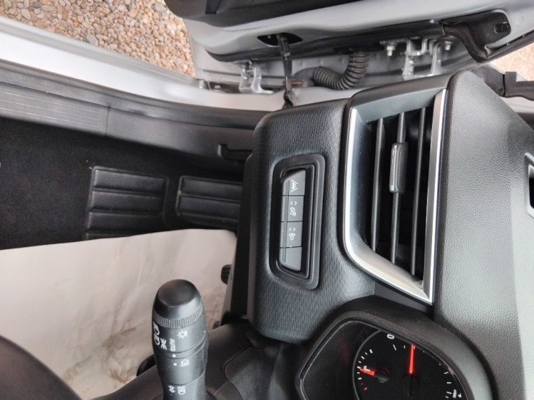 RENAULT CLIO 1.0 tce 90cv business