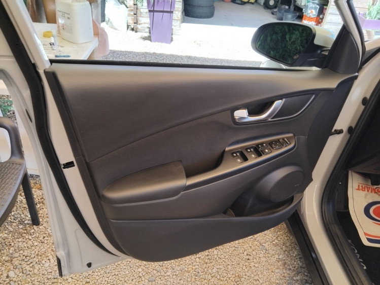 HYUNDAI KONA 1.0 t-gdi 120cv hybrid business