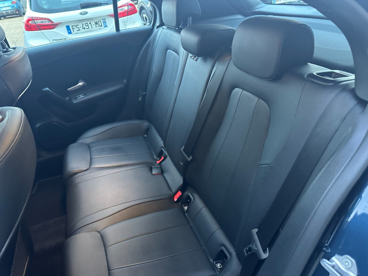 MERCEDES CLASSE A 180 1.3 136cv style line + options (toit panoramique ouvrant + ...)  7g-dct boite auto 5portes