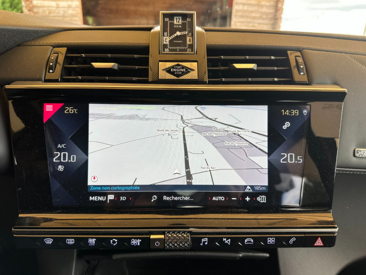 DS AUTOMOBILES DS7 CROSSBACK 1.6 essence 180cv rivoli + toit pano ouvrant + ... boite automatique eat8
