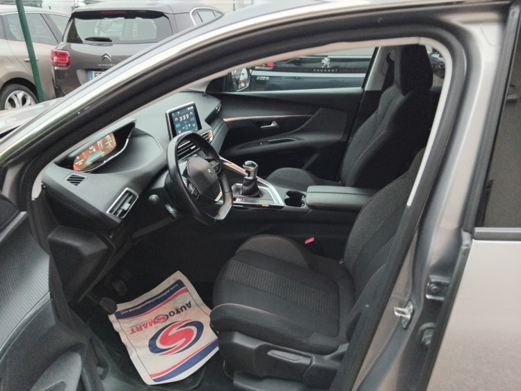 PEUGEOT 3008  1.5 bluehdi 130cv active business 