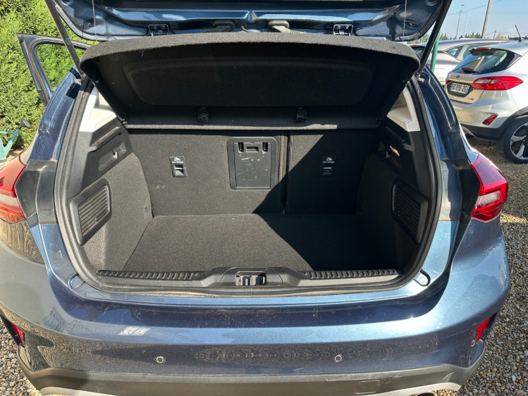 FORD FOCUS NOUVELLE 1.0 flexifuel (&eacute;thanol) 125cv mhev hybride active style + options (pack hiver + toit pano +...) 5portes