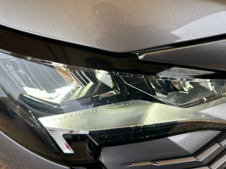 PEUGEOT 3008 NOUVEAU 1.6 hybrid 225cv rechargeable allure pack + pack drive assist go / e-eat8 boite auto