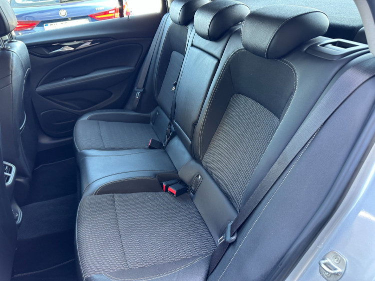 OPEL INSIGNIA 1.5 diesel 122cv &eacute;l&eacute;gance business boite auto 5 portes 