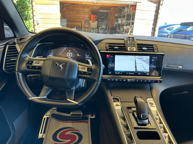 DS AUTOMOBILES DS7 CROSSBACK 1.6 essence 180cv op&eacute;ra eat8 boite auto + option syst&egrave;me audio FOCAL Electra