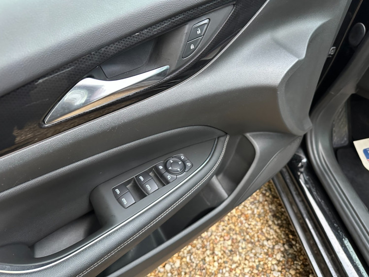 OPEL INSIGNIA BERLINE 1.5 diesel 122cv &eacute;l&eacute;gance business 5portes