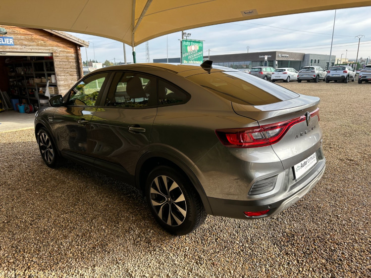 RENAULT ARKANA 1.6 E-tech 145cv business