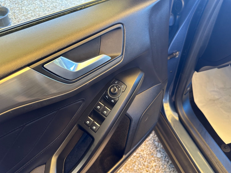 FORD FOCUS SW NOUVELLE 1.5 &eacute;coblue 120cv titanium x business boite auto