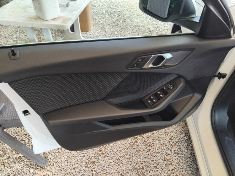 BMW SERIE 1 116i business d&eacute;sign 109cv dkg7 boite auto