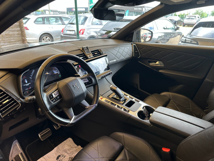DS AUTOMOBILES DS7 CROSSBACK 1.6 essence 180cv rivoli + toit pano ouvrant + ... boite automatique eat8
