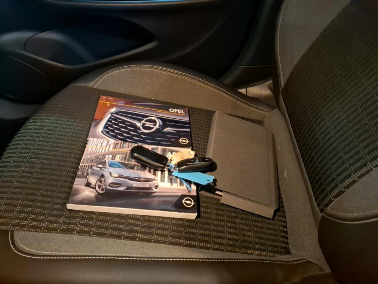 OPEL ASTRA BERLINE 1.5 diesel 122cv élégance business 5portes