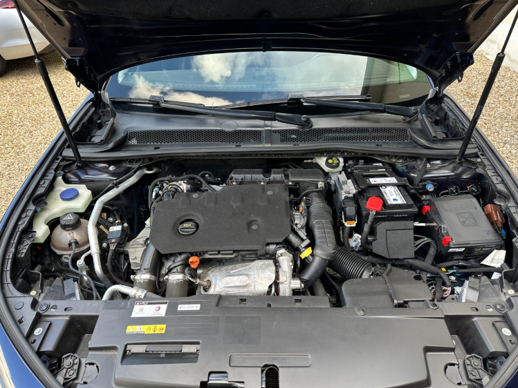 PEUGEOT 508 BERLINE 1.5 bluehdi 130cv allure pack + si&egrave;ges chauffants +... eat8 boite auto....