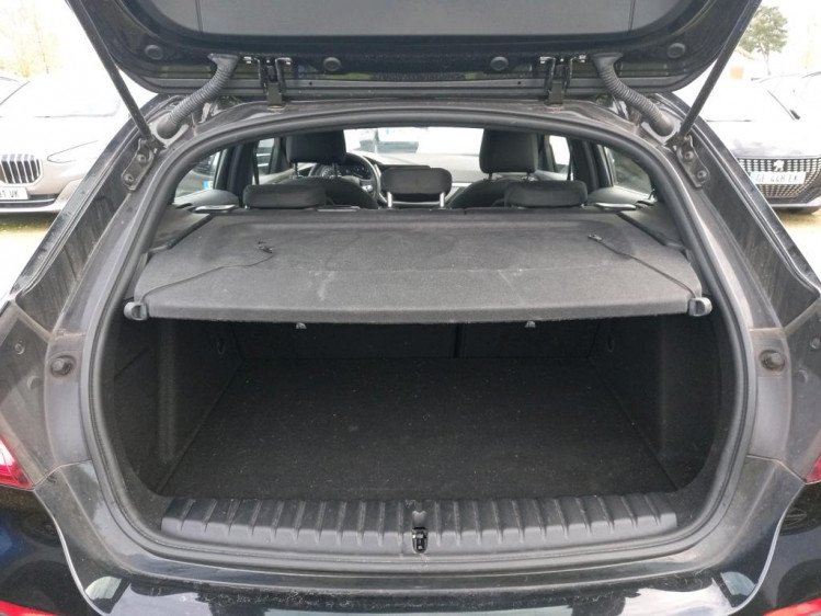 BMW SERIE 1 116cv diesel business désign dkg7 boite auto