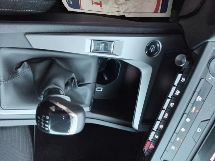 PEUGEOT 308 SW NOUVELLE 1.5 bluehdi 130cv active pack 