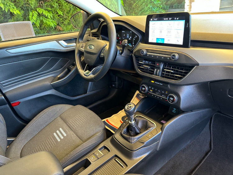 FORD FOCUS NOUVELLE 1.0 flexifuel (&eacute;thanol) 125cv mhev hybride active style + options (pack hiver + toit pano +...) 5portes