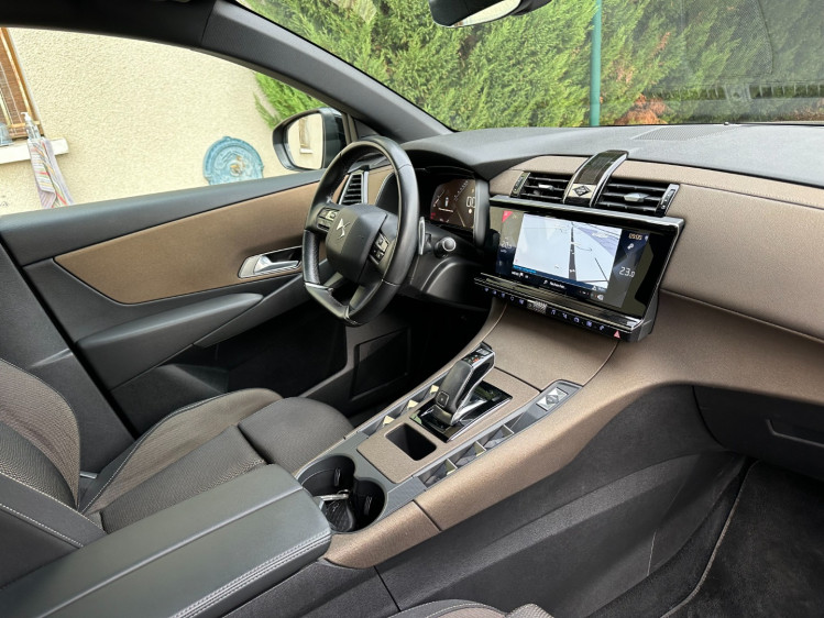 DS AUTOMOBILES DS7 CROSSBACK 1.5 bluehdi 130cv business eat8 boite auto...