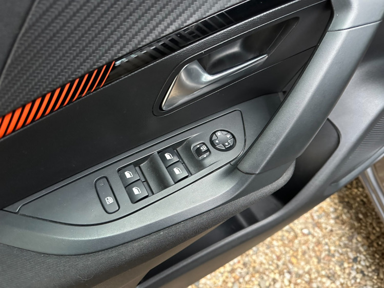 PEUGEOT 2008 NOUVEAU 1.5 bluehdi 102cv active business 