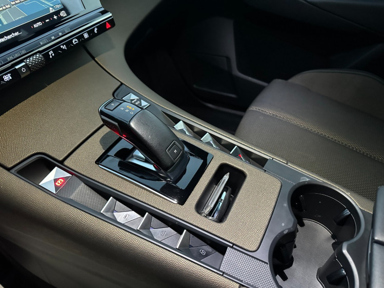 DS AUTOMOBILES DS7 CROSSBACK 1.5 bluehdi 130cv business eat8 boite auto