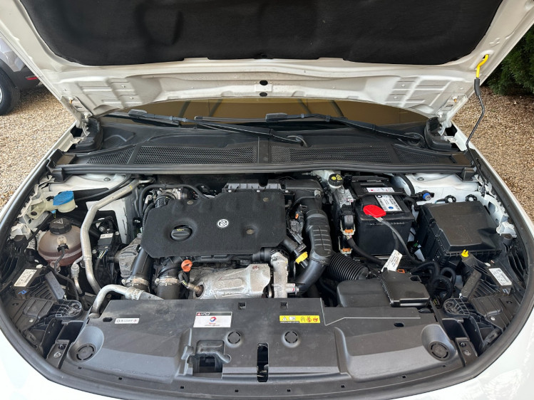 PEUGEOT 308 SW NOUVELLE 1.5 bluehdi 130cv allure pack eat8 boite auto....