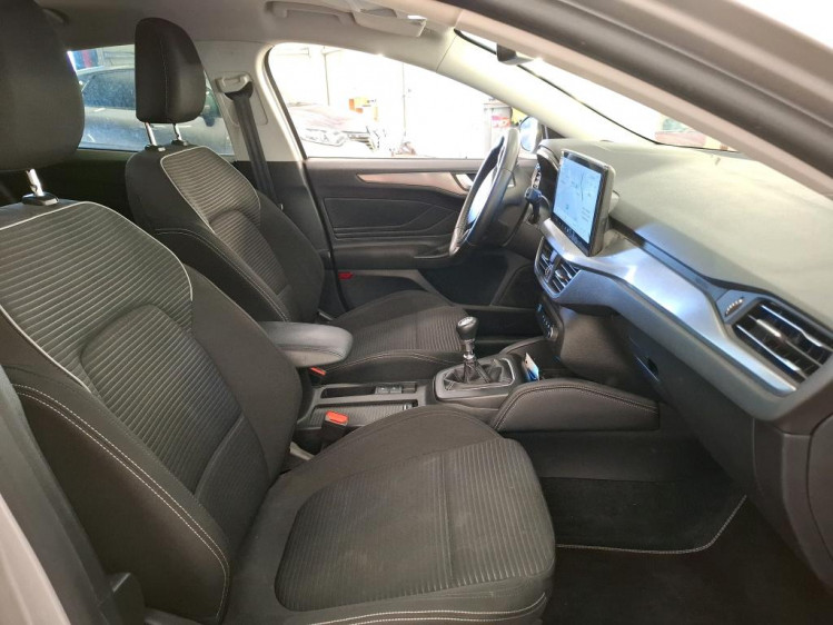 FORD FOCUS NOUVELLE 1.0 flexifuel (&eacute;thanol) 125cv mhev hybride titanium x business 5portes