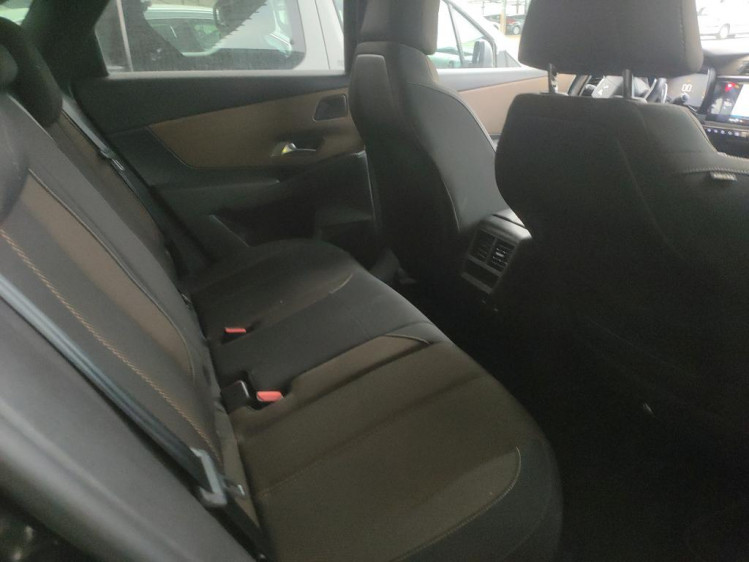 DS AUTOMOBILES DS7 CROSSBACK 1.5 bluehdi 130cv business eat8 boite auto