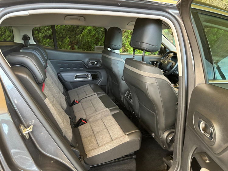 CITRO&Euml;N C5 AIRCROSS 1.6 hybrid 225cv rechargeable business e-eat8 boite auto