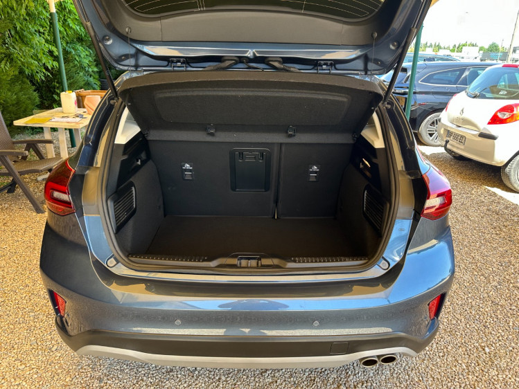 FORD FOCUS NOUVELLE 1.0 flexifuel (&eacute;thanol) 125cv mhev hybride active style + options (pack hiver + toit pano +...) 5portes