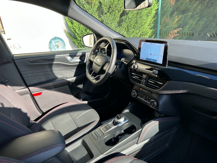 FORD KUGA 1.5 &eacute;coblue 120cv st-line powershift boite auto