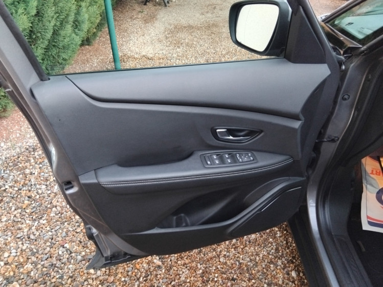 RENAULT SCENIC 1.3 tce 115cv business + attelage