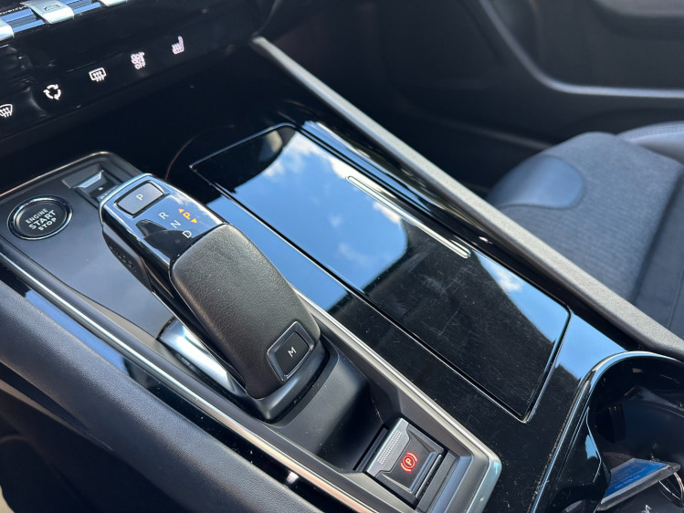 PEUGEOT 508 BERLINE 1.5 bluehdi 130cv allure pack + si&egrave;ges chauffants +... eat8 boite auto....