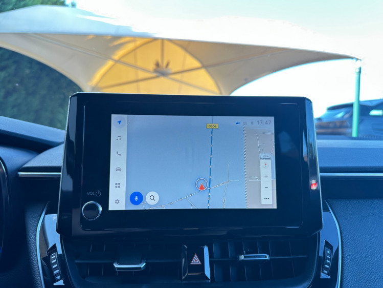 TOYOTA COROLLA 1.8 hybride 122h dynamic business+ cvt boite auto 5portes