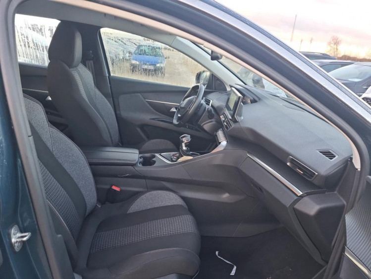 PEUGEOT 5008 NOUVEAU 1.5 bluehdi 130cv active pack boite manuelle 7places