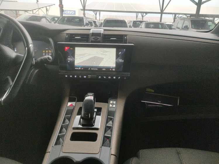 DS AUTOMOBILES DS7 CROSSBACK 1.5 bluehdi 130cv business eat8 boite auto