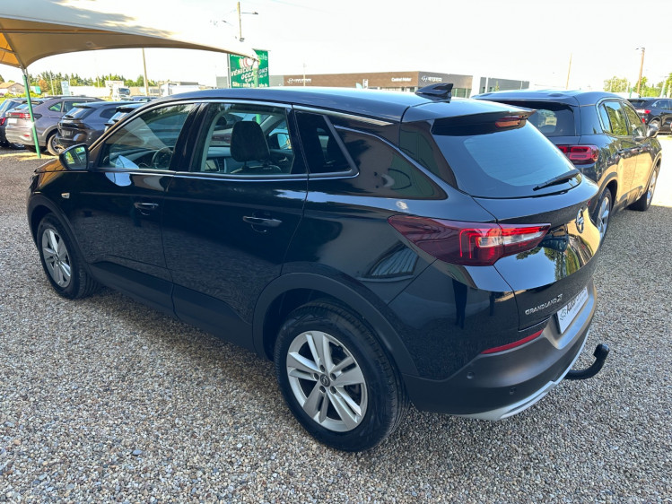 OPEL GRANDLAND X 1.5 diesel 130cv &eacute;l&eacute;gance business + options + attelage boite auto 8