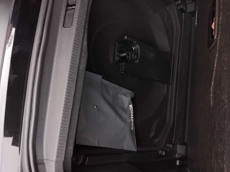 CITRO&Euml;N C5 AIRCROSS NOUVEAU 1.5 bluehdi 130cv feel pack + attelage