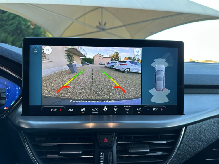 FORD FOCUS NOUVELLE 1.0 écoboost 125cv hybride mhev éthanol titanium x business 5portes