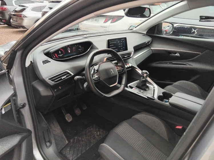 PEUGEOT 3008 NOUVEAU 1.5 bluehdi 130cv active pack 