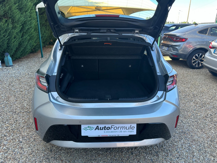 TOYOTA COROLLA 1.8 hybride 122h dynamic business+ cvt boite auto 5portes