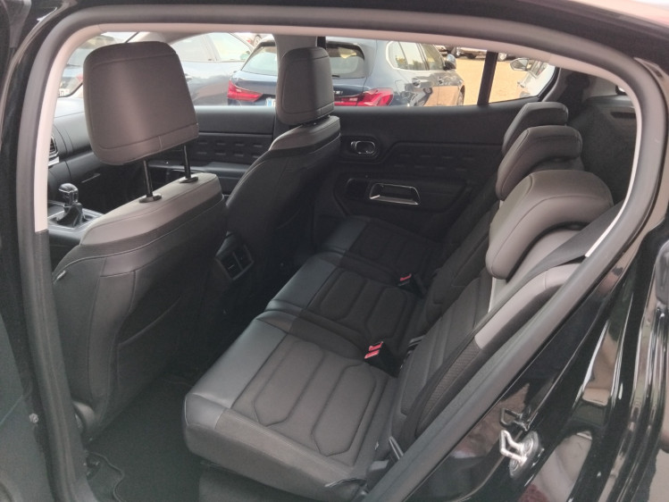 CITRO&Euml;N C5 AIRCROSS NOUVEAU 1.5 bluehdi 130cv feel pack + attelage