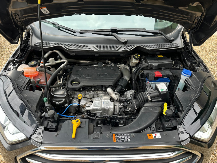 FORD ECOSPORT 1.5 écoblue 95cv titanium + pack confort nav