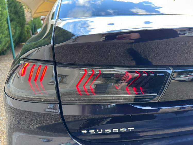 PEUGEOT 508 BERLINE 1.5 bluehdi 130cv allure pack + si&egrave;ges chauffants +... eat8 boite auto....