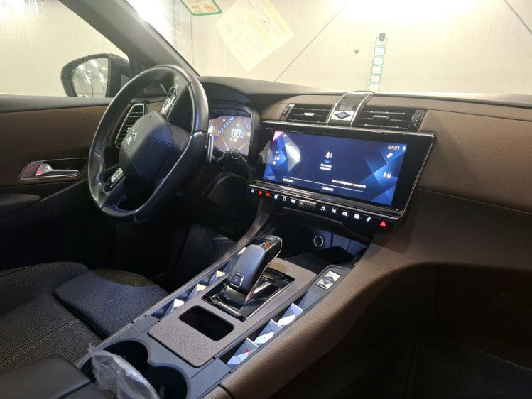DS AUTOMOBILES DS7 CROSSBACK 1.5 bluehdi 130cv business eat8 boite auto....