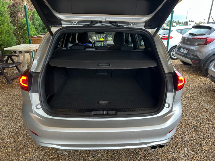 FORD FOCUS SW NOUVELLE 1.5 &eacute;coblue 120cv st line boite auto